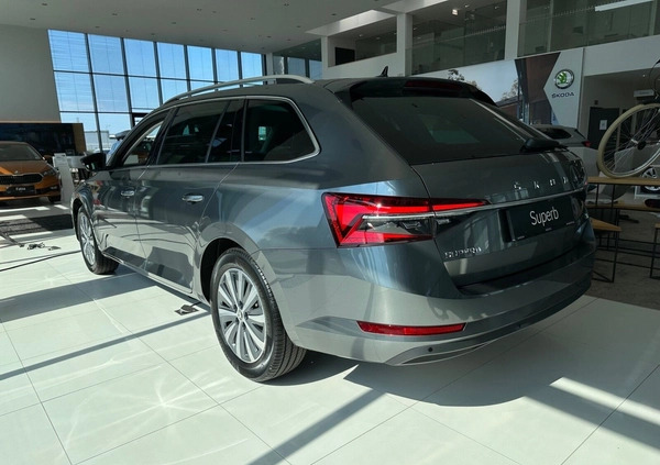 Skoda Superb cena 194840 przebieg: 4, rok produkcji 2024 z Czaplinek małe 154